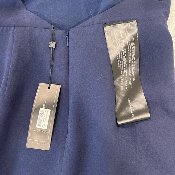 BCBGMaxAzria Blue Asymmetrical Sheath Cocktail Dress - Picture 3 of 4